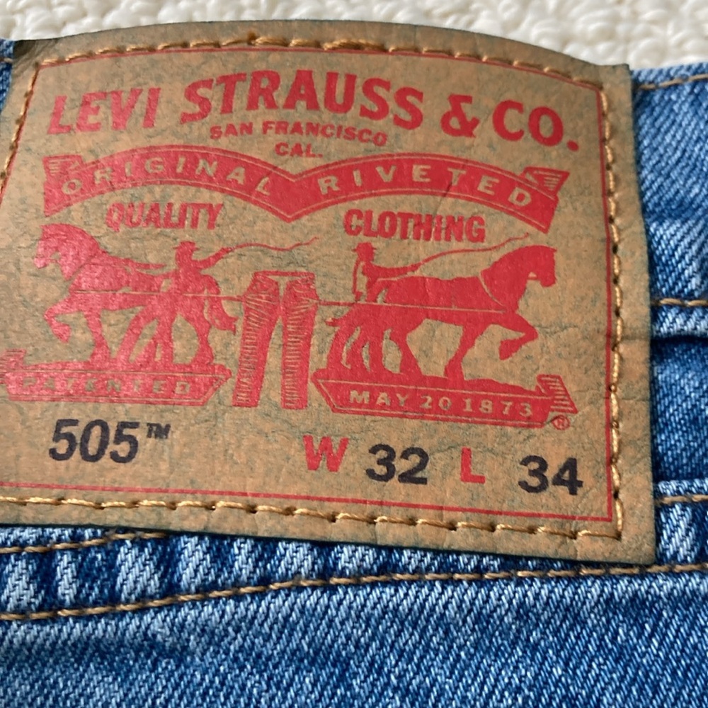 NWT LEVI'S / Mens 505 Regular Straight Jeans Size 34x32 - Picture 5 of 9